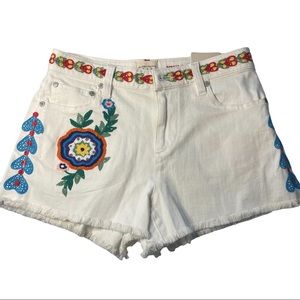 Alice + Olivia NWT floral shorts